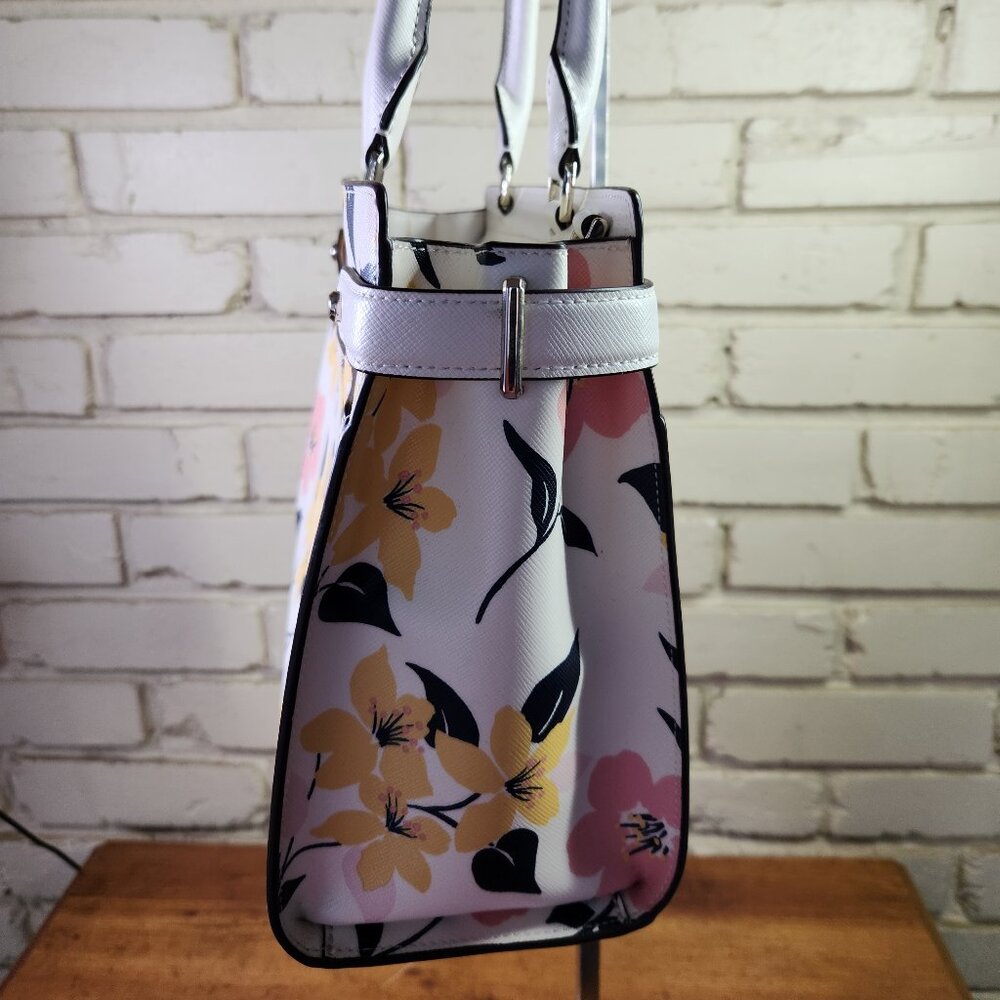 Like New Kate Spade New York Staci Floral Shoulder Bag Purse - Picture 6 of 15